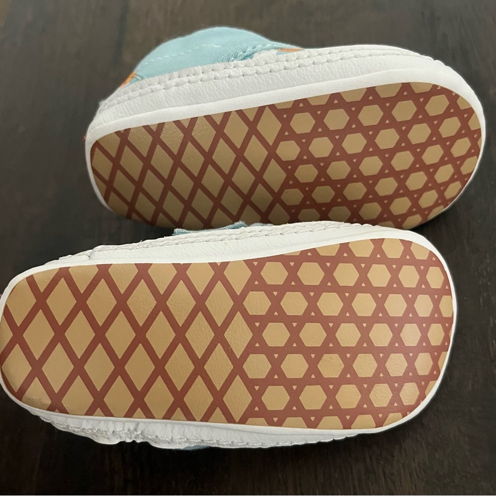 Vans’ Kids Hand-Painted Sneakers in Blue and White Checkered w/ Orange Accents - Picture 4 of 5